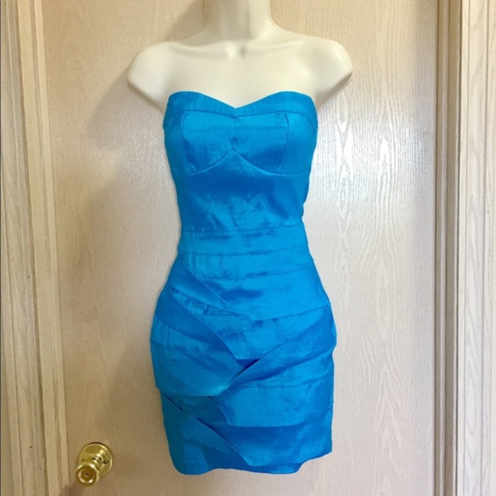 ❌DONATED❌Hot Girl - cocktail party/evening mini dress- S